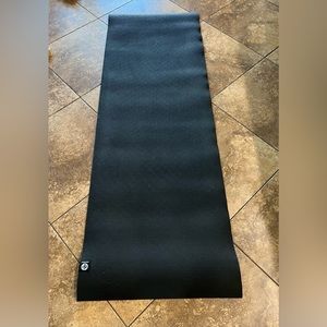 Manduka X Yoga Mat – Premium 5mm Thick Yoga And Black 71"L X 24"W